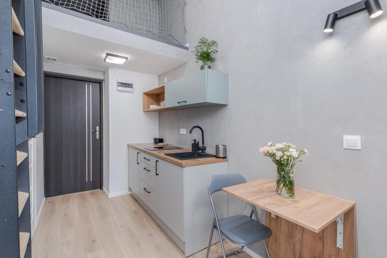 Parkside Fresh Apartments - Old Town Guesthouse - By Upstairs Krasków Exterior foto