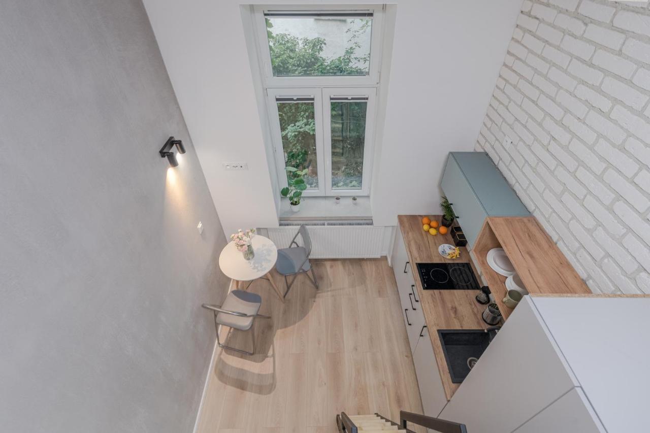 Parkside Fresh Apartments - Old Town Guesthouse - By Upstairs Krasków Exterior foto